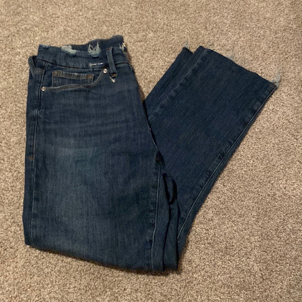 NWOT Good American straight raw hem jeans